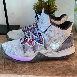 Nike Kyrie 5 Graffiti Gray High Top Basketball Sneakers Youth Boys Size 5.5